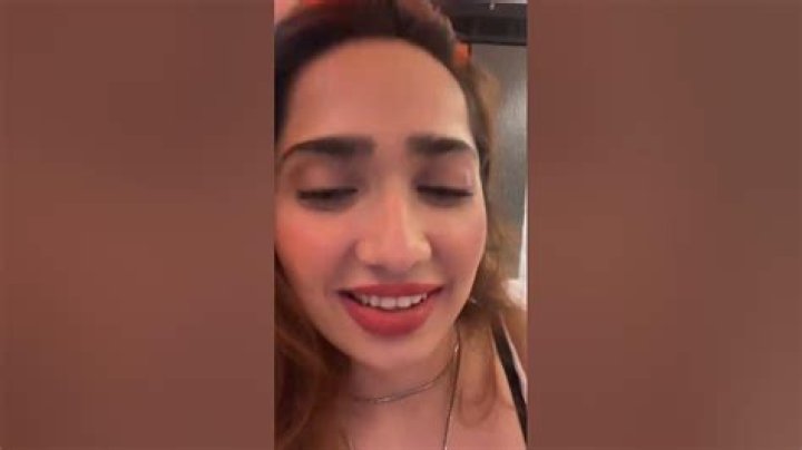 Aditi Mistry LIVE Videos: Exclusive & Latest!