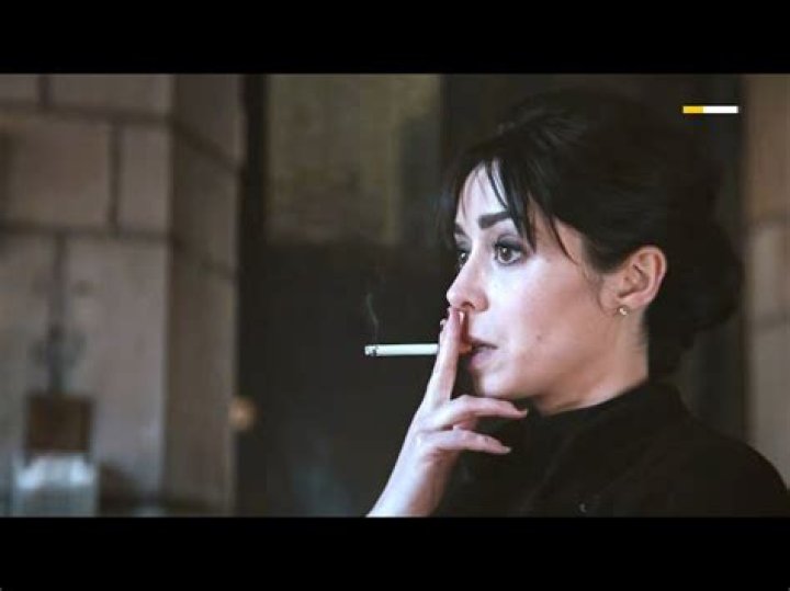 Cristin Milioti Smoking: Shocking Secrets Revealed?