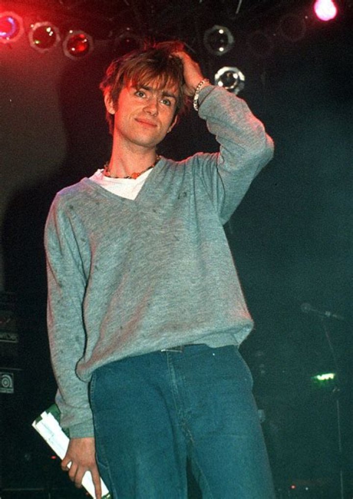 Damon Albarn Style: A Comprehensive Exploration of the Iconic Musician's Fashion and Artistic Flair