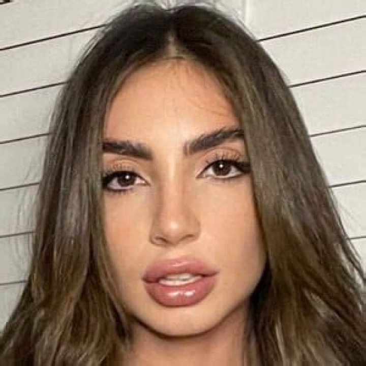 Gia Gerardi Nudes: Debunking Myths and Understanding the Real Story
