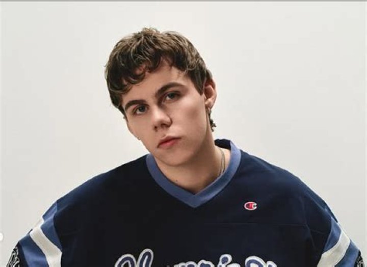 The Kid Laroi Age: Exploring the Rise of a Young Music Phenomenon